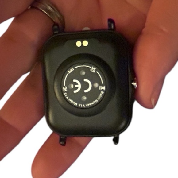 Black Smartwatch - Picture 4 of 16